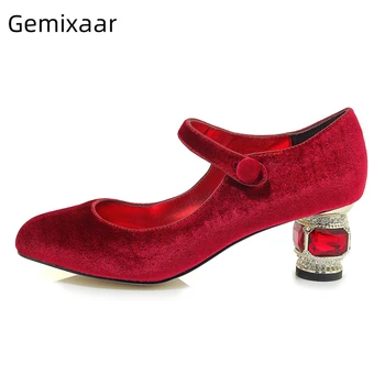 Luxury Velvet 2020 Spring Dress Shoes Woman Jeweled Ruby Heel One-strap Round Toe Rhinestone High Heel Pumps Women 
Luxury Velvet 2020 Spring Dress Shoes Woman Jeweled Ruby Heel One-strap Round Toe Rhinestone High Heel Pumps Women