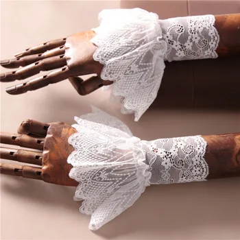 2020 New women's sweater with white lace and ruffled fake cuffs and fake sleeves for women
2020 New women's sweater with white lace and ruffled fake cuffs and fake sleeves for women