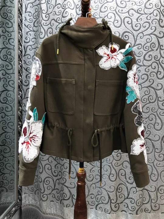 2019 Early Autumn New Female Neck Draw-rope Cap Decorative Embroidery Painted Long Sleeve Short Jacket 903
2019 Early Autumn New Female Neck Draw-rope Cap Decorative Embroidery Painted Long Sleeve Short Jacket 903