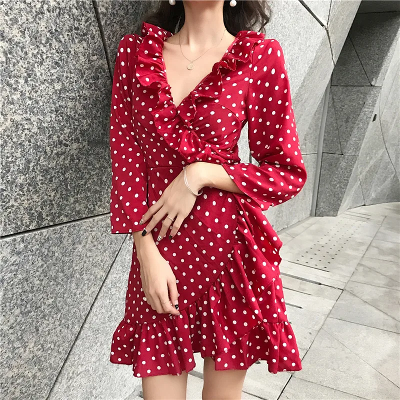 Skirt Women's 2019 Spring New Style Korean-style Versatile V-neck Lace-up Solid Flounced Polka Dot Chiffon Dress
Skirt Women's 2019 Spring New Style Korean-style Versatile V-neck Lace-up Solid Flounced Polka Dot Chiffon Dress