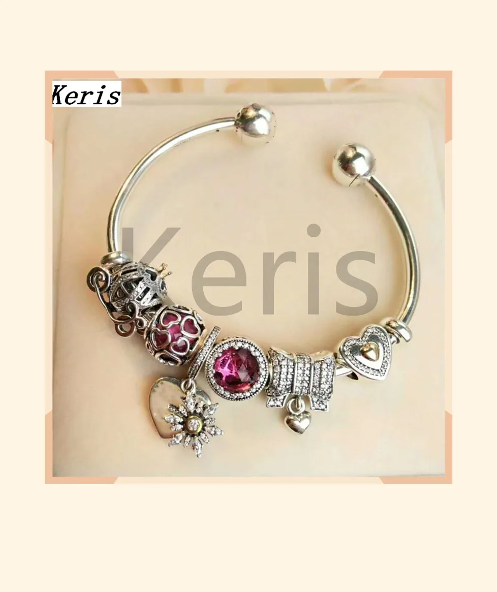 High Quality Reproduction 1:1 100% Silver Heart Glass Flower String Bracelet Free Of Charge
High Quality Reproduction 1:1 100% Silver Heart Glass Flower String Bracelet Free Of Charge