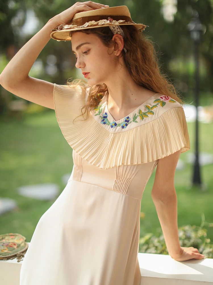 Dress For Women Summer Sleeveless Elegant Slim Pleated Dresse Apricot French Style Handmade Beading Embroidery Flower Long Dress
Dress For Women Summer Sleeveless Elegant Slim Pleated Dresse Apricot French Style Handmade Beading Embroidery Flower Long Dress