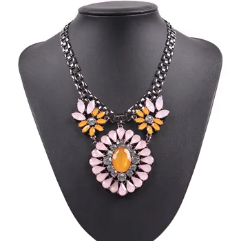 Fashion New Cheap Resin Crystal Pendant Gunblack Chain Necklace Party Jewelry for Women Brand Autumn Jewelry 
Fashion New Cheap Resin Crystal Pendant Gunblack Chain Necklace Party Jewelry for Women Brand Autumn Jewelry