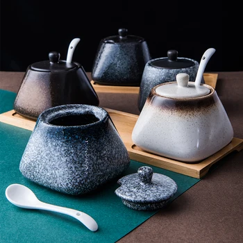 430ml Chinese Retro Ceramic Spice Jar with Lid and Spoon Spice Container Seasoning Box Salt and Pepper Kitchen Utensils H204
430ml Chinese Retro Ceramic Spice Jar with Lid and Spoon Spice Container Seasoning Box Salt and Pepper Kitchen Utensils H204
