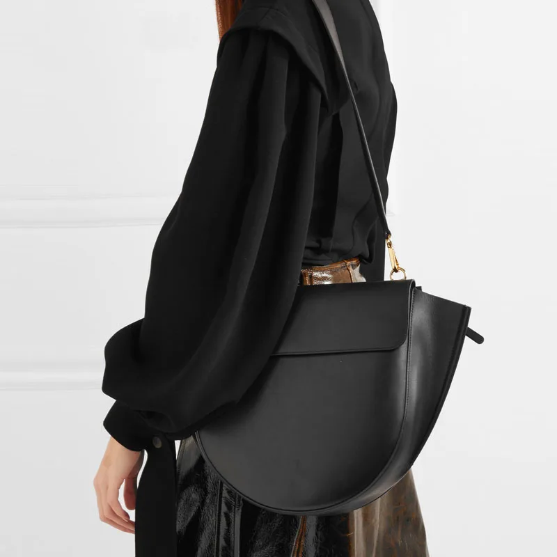 Фото Солнечная пляжная женская сумка винтажная через плечо дамская из искусственной