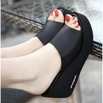 2020 Woman Slippers Ladies Platform Slides Female New Solid Wedge Fashion Women Casual Outdoor Shoes Women's Beach Footwear
2020 Woman Slippers Ladies Platform Slides Female New Solid Wedge Fashion Women Casual Outdoor Shoes Women's Beach Footwear