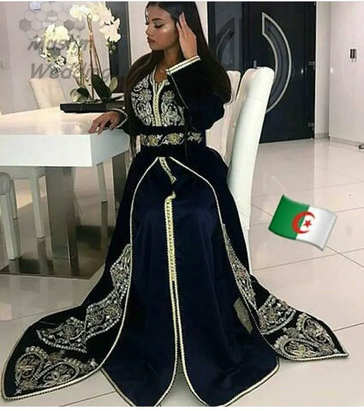 Morrocan Kaftan Long Evening Dress Vintage Dubai Abaya Turkey Evening Gown Long Sleeve Plus Size Gold Applique Africa Prom Dress
Morrocan Kaftan Long Evening Dress Vintage Dubai Abaya Turkey Evening Gown Long Sleeve Plus Size Gold Applique Africa Prom Dress