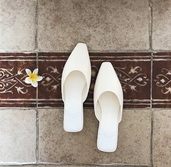 2019 new summer autumn home outdoor women's slippers fashion comfortable casual women's slippers shoes 
2019 new summer autumn home outdoor women's slippers fashion comfortable casual women's slippers shoes