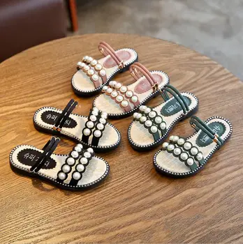 New Summer non-slip children's Sandals girls fashion beach shoes Sandals female beads slippers Kids wear
New Summer non-slip children's Sandals girls fashion beach shoes Sandals female beads slippers Kids wear