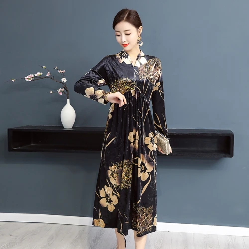 Spring Retro Temperament Silk Women Dress 2019 New Style Summer V-neck And Xxxl Big Code Designs Work Wear Female Loose Dresses
Spring Retro Temperament Silk Women Dress 2019 New Style Summer V-neck And Xxxl Big Code Designs Work Wear Female Loose Dresses