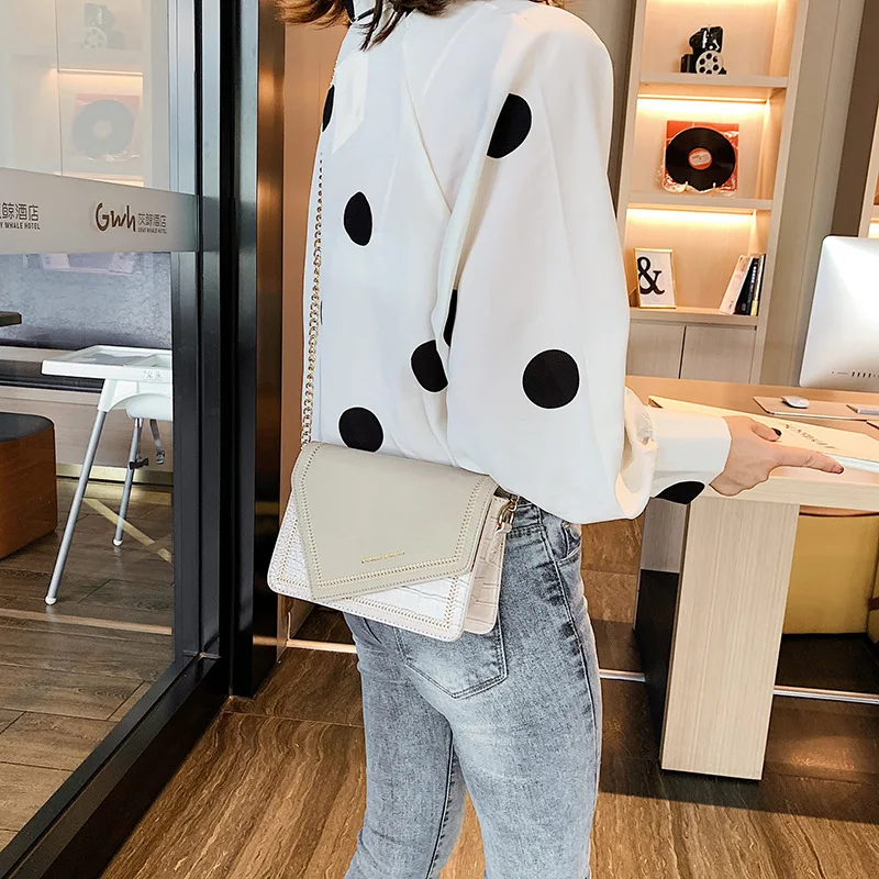 Irregular WOMEN'S Bag New Style 2019 Early Autumn Fashion Crocodile Pattern Dull Polish Korean-style Crossbody Bag Chain Square
Irregular WOMEN'S Bag New Style 2019 Early Autumn Fashion Crocodile Pattern Dull Polish Korean-style Crossbody Bag Chain Square