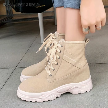 Karinluna 2020 New Brand Fashion Women Boots Platform Flat with Cross-tied Round Toe Solid Flock Patchwork Ankle Boots
Karinluna 2020 New Brand Fashion Women Boots Platform Flat with Cross-tied Round Toe Solid Flock Patchwork Ankle Boots