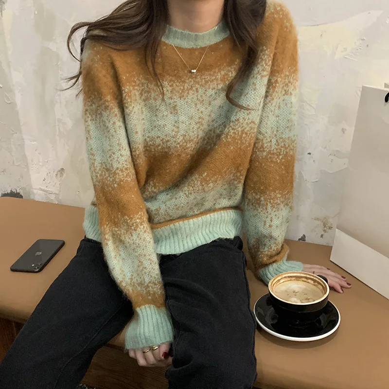 Drop-Shoulder Sleeve Gradient Color Mohair Sweater Women's 2020 Winter Korean Style Comfortable Wool Top Winter Clothes Women
Drop-Shoulder Sleeve Gradient Color Mohair Sweater Women's 2020 Winter Korean Style Comfortable Wool Top Winter Clothes Women
