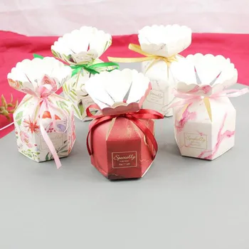 50PCS/100PCS Vase Shape paper Gift Box wedding Candy Box chocolate boxes Baby Shower Favor Box with ribbon
50PCS/100PCS Vase Shape paper Gift Box wedding Candy Box chocolate boxes Baby Shower Favor Box with ribbon
