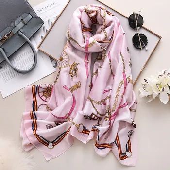 New style Autumn and winter women Popular chain print silk muffler lady flower scarves quality luxury shawl beach wraps hijab
New style Autumn and winter women Popular chain print silk muffler lady flower scarves quality luxury shawl beach wraps hijab