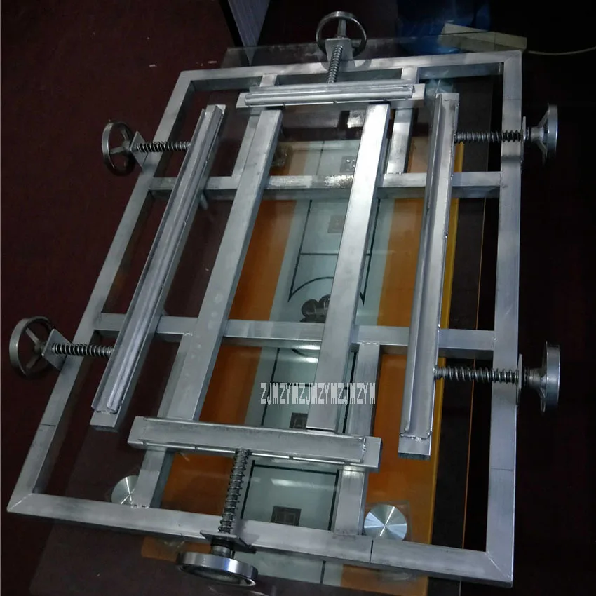 ST4060 Small Simple Manual Stretcher Mechanical Manual Stretching Machine Professional Screen Printing Stretcher (400*600MM)
ST4060 Small Simple Manual Stretcher Mechanical Manual Stretching Machine Professional Screen Printing Stretcher (400*600MM)