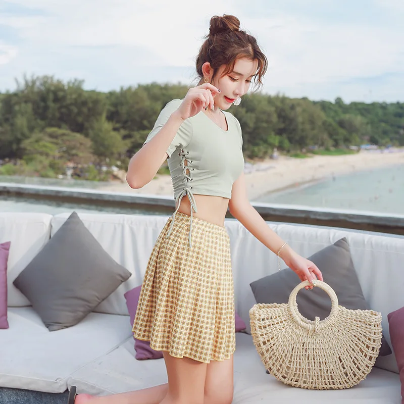 Women's Swimsuit Bikini 2019 Woman Rashguard Female Separate Korea New Pure Big Skirt Plaid Polyester Sierra Surfer Womans
Women's Swimsuit Bikini 2019 Woman Rashguard Female Separate Korea New Pure Big Skirt Plaid Polyester Sierra Surfer Womans