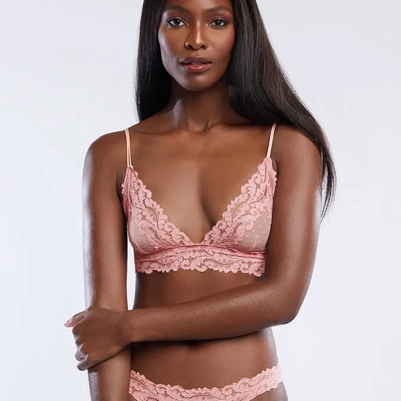 Sexy Lace Mesh Patchwork Women Bralette Floral Sheer Pattern Femme Bustier Bra Tops Unpadded Push Up Backless Ladies Lingerie
Sexy Lace Mesh Patchwork Women Bralette Floral Sheer Pattern Femme Bustier Bra Tops Unpadded Push Up Backless Ladies Lingerie