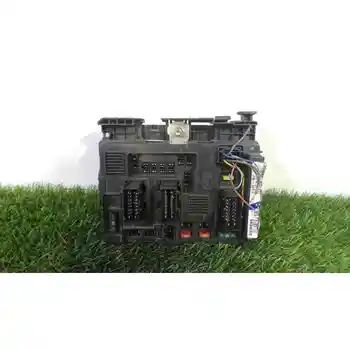 1571531 box Reles/Fuses Citroen C3 Pluriel
1571531 box Reles/Fuses Citroen C3 Pluriel