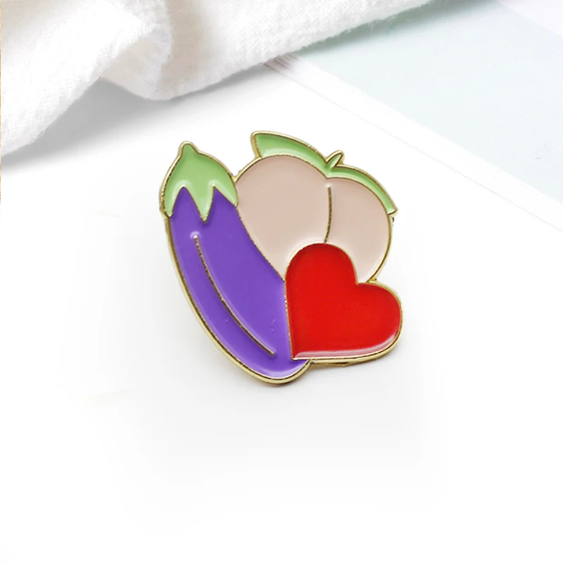 Pink Heart Purple Eggplant Peach Metal Enamel Brooch Fashion Plant Vegetables Fruit Enamel Brooches Jewelry for Friends Kids
Pink Heart Purple Eggplant Peach Metal Enamel Brooch Fashion Plant Vegetables Fruit Enamel Brooches Jewelry for Friends Kids