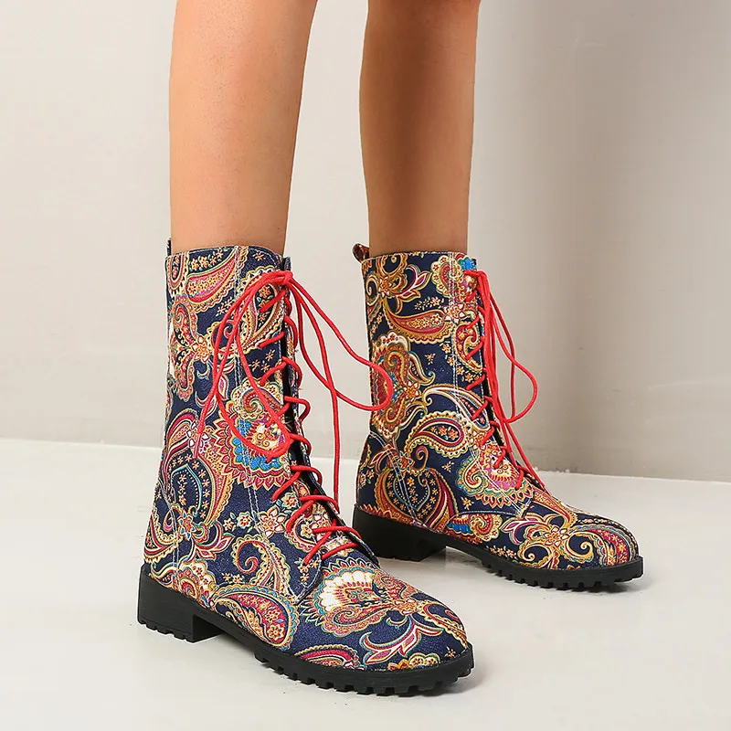 

Женские байкерские ботинки YMECHIC, на среднем массивном каблуке, со шнуровкой и принтом, рыцарские байкерские ботинки до середины икры, Осень-зима 2024