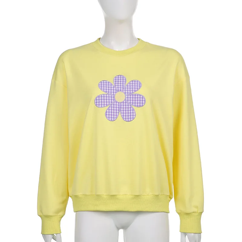 2021 Embroidered Gingham Daisy Flower Applique Sweatshirt Women Autumn Winter Loose Long Sleeve Y2K Pullover Street Fashion Tops
2021 Embroidered Gingham Daisy Flower Applique Sweatshirt Women Autumn Winter Loose Long Sleeve Y2K Pullover Street Fashion Tops