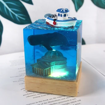 Cultural and creative resin handmade art USB desk decoration ocean whale bedside creative night light gift
Cultural and creative resin handmade art USB desk decoration ocean whale bedside creative night light gift