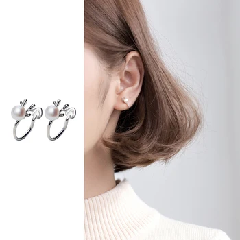 Mocanie Fashion 925 Sterling Silver Cute Animal Antlers Elegant Pearl Clips Earring for Women Fine Jewelry Without Ear Piercing
Mocanie Fashion 925 Sterling Silver Cute Animal Antlers Elegant Pearl Clips Earring for Women Fine Jewelry Without Ear Piercing