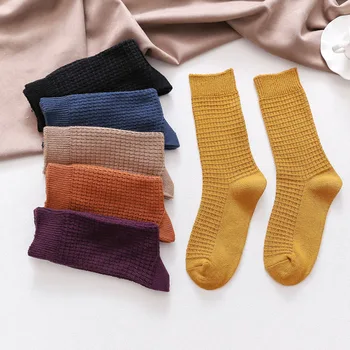 Autumn Winter Cotton Women Socks Grid Casual Retro Solid Color Harajuku Female Crew Sock high quality
Autumn Winter Cotton Women Socks Grid Casual Retro Solid Color Harajuku Female Crew Sock high quality
