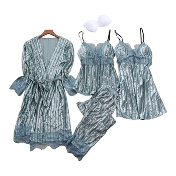 Autumn Winter New Pajamas Women Gold Velvet Sleepwear Four-Piece Suit with Breast Pad Lace Sexy Nightgown Women's Home Clothes
Autumn Winter New Pajamas Women Gold Velvet Sleepwear Four-Piece Suit with Breast Pad Lace Sexy Nightgown Women's Home Clothes