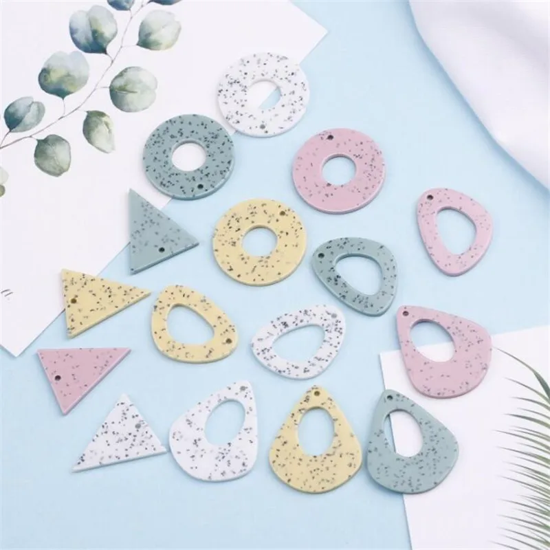 10pcs/lot Hollow Triangle Round Drop shape Tag Geometric Resin Acrylic Charms Connectors for Earring Pendant Earring Accessories diy Handmade jewelry making
10pcs/lot Hollow Triangle Round Drop shape Tag Geometric Resin Acrylic Charms Connectors for Earring Pendant Earring Accessories diy Handmade jewelry making