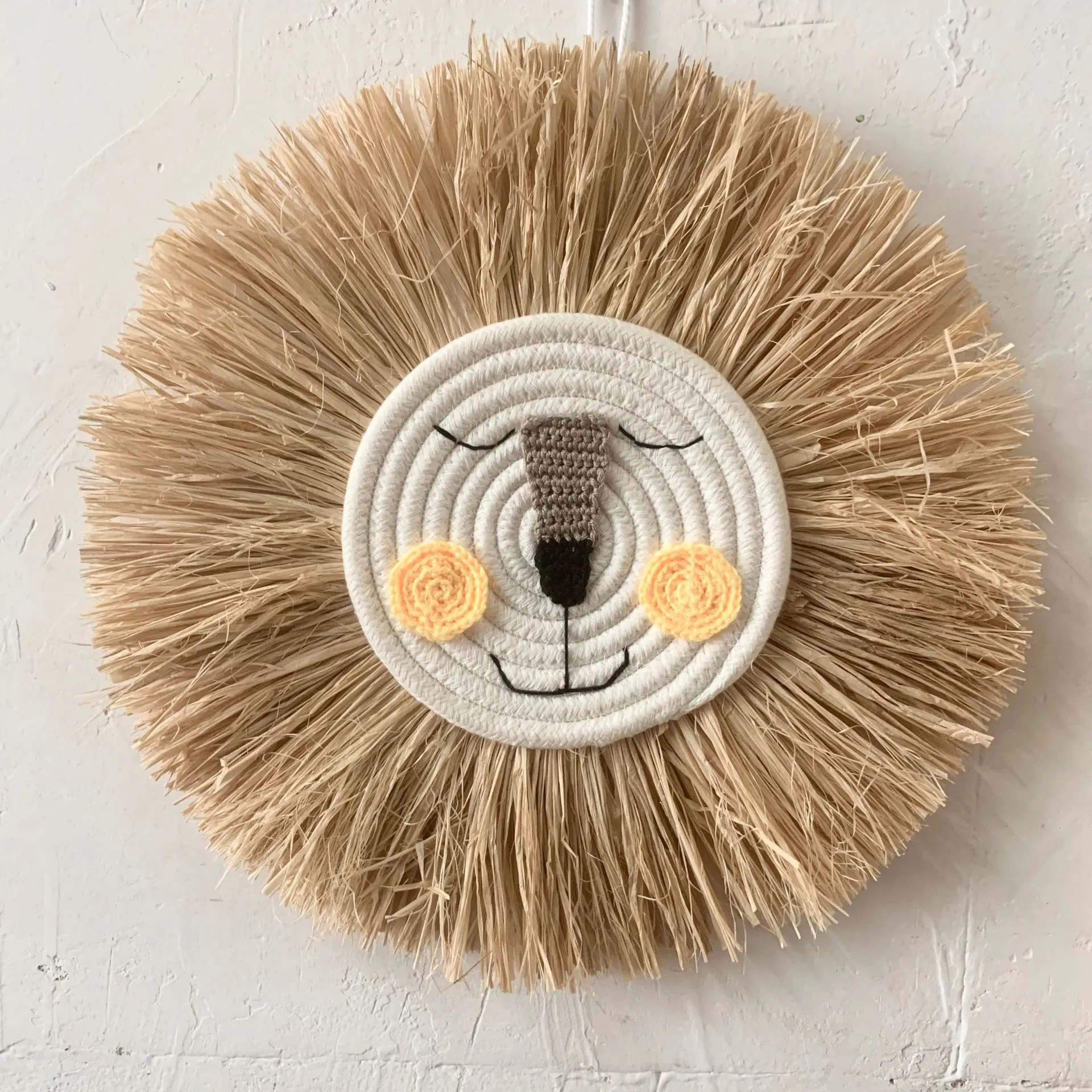 Реквизит для украшения детской комнаты в стиле Ins, ручная работа, плетеная мультяшная труба, Лев, тигр, пугал, украшение для дома на стену
Реквизит для украшения детской комнаты в стиле Ins, ручная работа, плетеная мультяшная труба, Лев, тигр, пугал, украшение для дома на стену