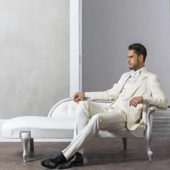 2019 Three Piece Ivory Evening Party Men Suits Peak Lapel Slim Fit Custom Made Wedding Tuxedos (Jacket + Pants + Vest+Tie) 
2019 Three Piece Ivory Evening Party Men Suits Peak Lapel Slim Fit Custom Made Wedding Tuxedos (Jacket + Pants + Vest+Tie)