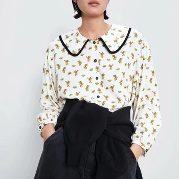 New Disney Cartoon Mickey Mouse Print Long Sleeve Shirt Korean Streetwear Casual Peter Pan Collar Button Womens Tops and Blouses
New Disney Cartoon Mickey Mouse Print Long Sleeve Shirt Korean Streetwear Casual Peter Pan Collar Button Womens Tops and Blouses