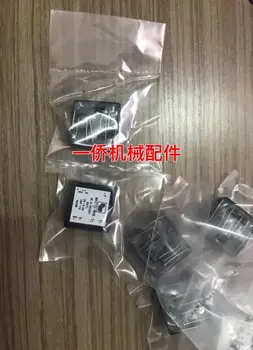 1PCS Excavator accessories, instrument power module, display screen, control panel element SR12W2-WDM.
1PCS Excavator accessories, instrument power module, display screen, control panel element SR12W2-WDM.