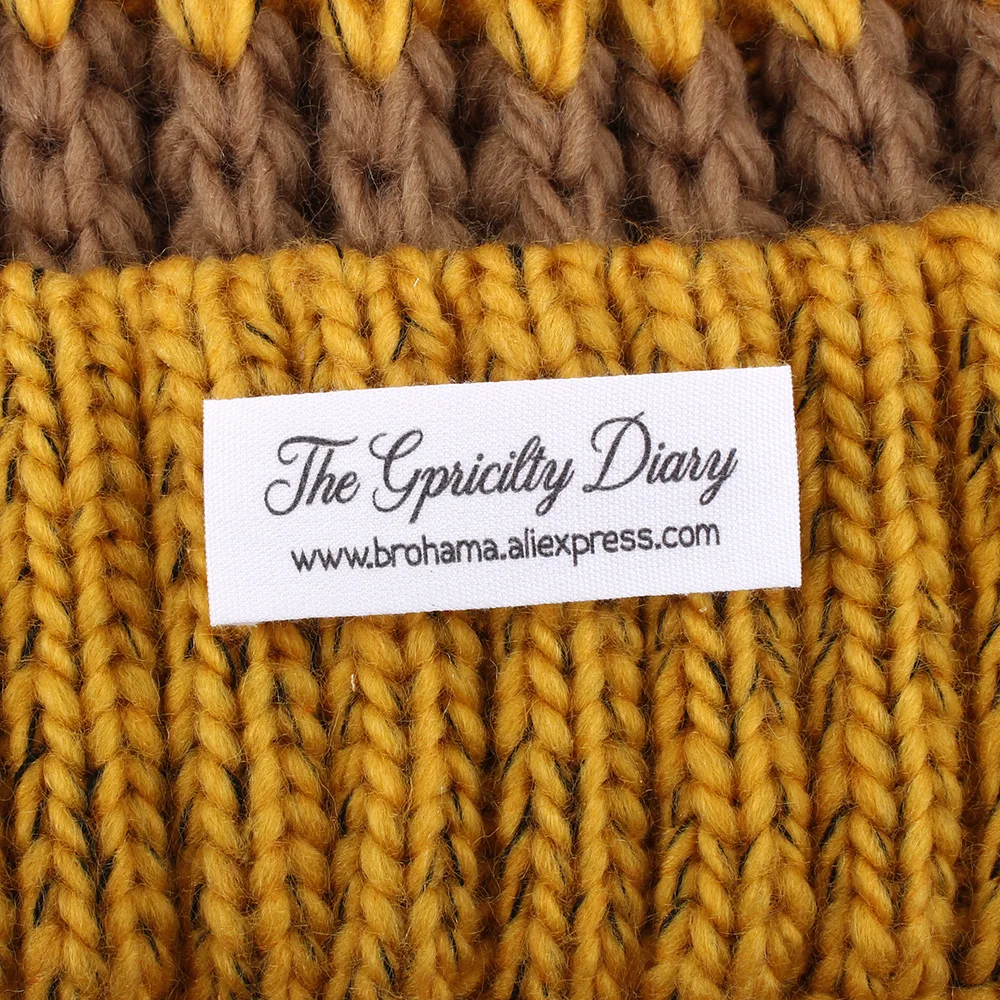 Custom folding labels / heart handmade labels, high-quality printing, Hand knitting, fabric 100% cotton, (MD2012)
Custom folding labels / heart handmade labels, high-quality printing, Hand knitting, fabric 100% cotton, (MD2012)