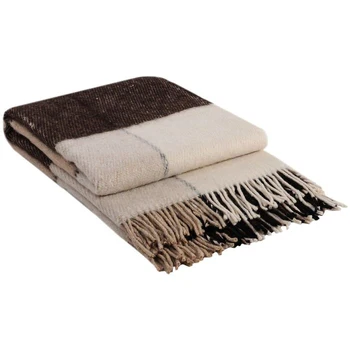 Plaid Elf 170x210 cm, white / beige / corp 1 9000 178.70% New Zealand wool, 30% polyethylene 4567302
Plaid Elf 170x210 cm, white / beige / corp 1 9000 178.70% New Zealand wool, 30% polyethylene 4567302