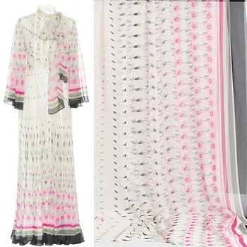 100X145cm Fashion Week Small chrysanthemum Printed Chiffon Fabric For Woman Summer Dress Blouse Tissu Tela Хлопок материал DIY
100X145cm Fashion Week Small chrysanthemum Printed Chiffon Fabric For Woman Summer Dress Blouse Tissu Tela Хлопок материал DIY