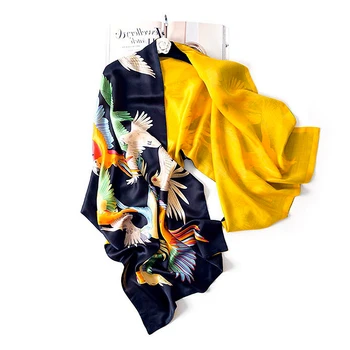 Double-sided Scarf Women 100 Silk And 100 Wool Printed Design Classic 185*65cm Handmade Hemming Elegant Scarves New Fashion
Double-sided Scarf Women 100 Silk And 100 Wool Printed Design Classic 185*65cm Handmade Hemming Elegant Scarves New Fashion