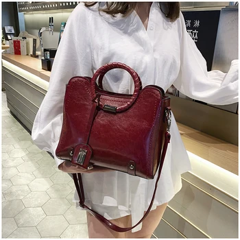 Fashion Women Bag Leather Handbags PU Shoulder Messenger Bag Small Brand Designer Female Crossbody Bags
Fashion Women Bag Leather Handbags PU Shoulder Messenger Bag Small Brand Designer Female Crossbody Bags