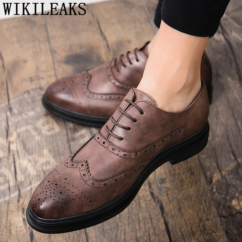 

Brogue Shoes Men Classic Brown Dress Designer Men Crocodile Shoes Black Dress Coiffeur Italian Shoes Men Formal Ayakkabi Erkek