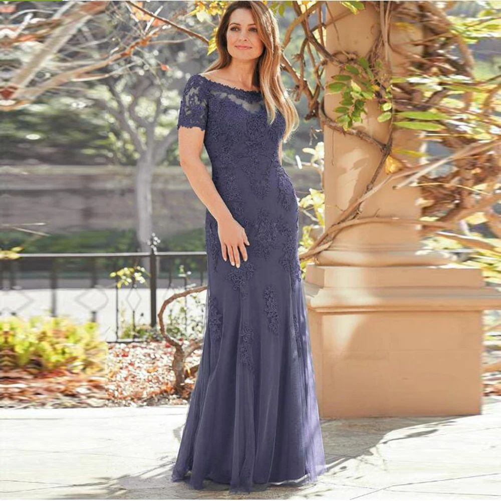 2020 New Elegant Lavender Lace Mermaid Mother of the Bride Dresses With Short Sleeves Boat Neckline Wedding Party Gowns
2020 New Elegant Lavender Lace Mermaid Mother of the Bride Dresses With Short Sleeves Boat Neckline Wedding Party Gowns