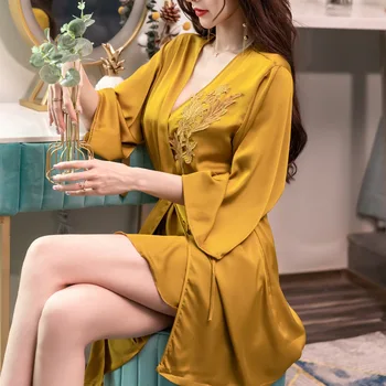 Two-piece Set Dress And Robe Women Pajamas Embroidery Lace Princess Pajamas With Chest Pad Sexy Sling Nightdress Nightgown 
Two-piece Set Dress And Robe Women Pajamas Embroidery Lace Princess Pajamas With Chest Pad Sexy Sling Nightdress Nightgown