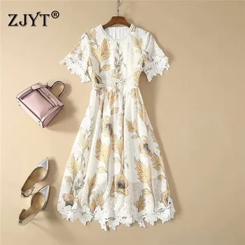 2020 New Fashion Spring Summer Dress Runway Designers Women Short Sleeve Floral Print Hollow Embroidery Casual Holiday Dresses
2020 New Fashion Spring Summer Dress Runway Designers Women Short Sleeve Floral Print Hollow Embroidery Casual Holiday Dresses