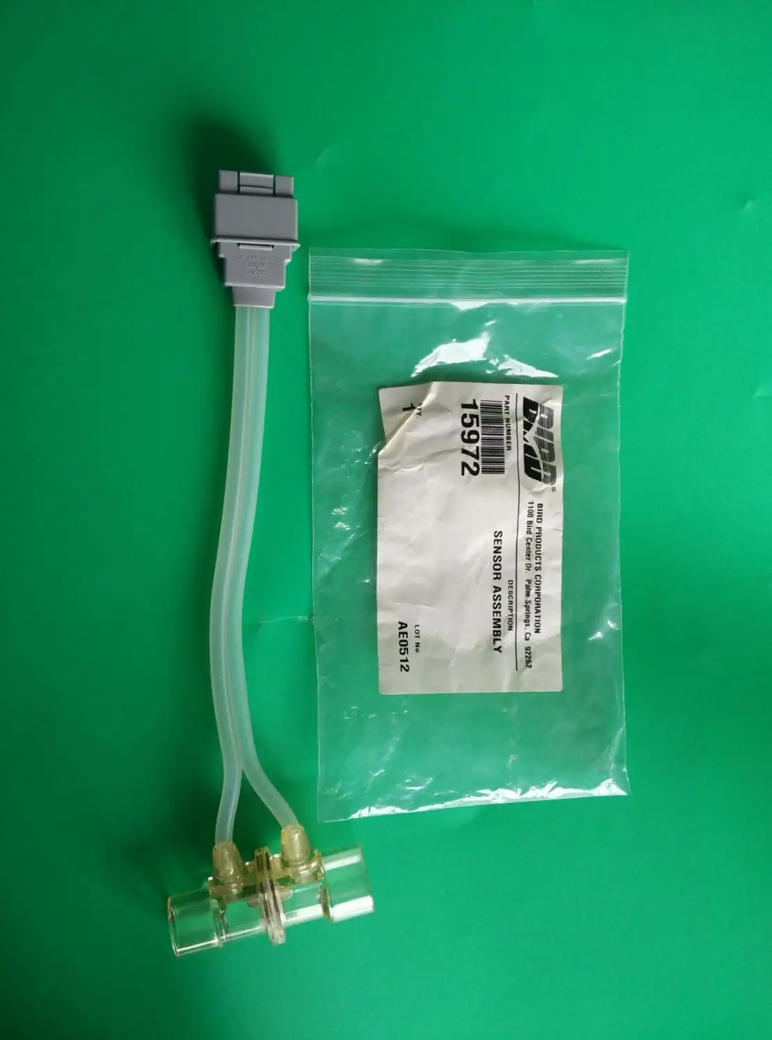 flow sensor for carefusion , PN: 15972 new,original 
flow sensor for carefusion , PN: 15972 new,original