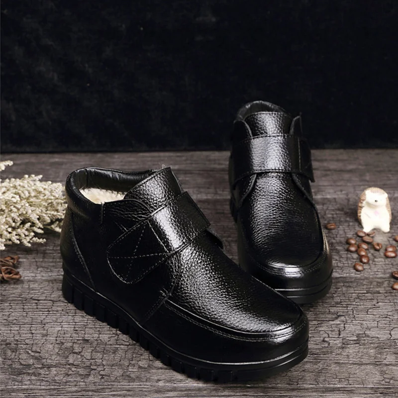 Women's boots Genuine leather Hook loop Soft Ankle boots for women Fashion Rubber Black Warm Winter shoes woman Chunky Antiskid
Women's boots Genuine leather Hook loop Soft Ankle boots for women Fashion Rubber Black Warm Winter shoes woman Chunky Antiskid