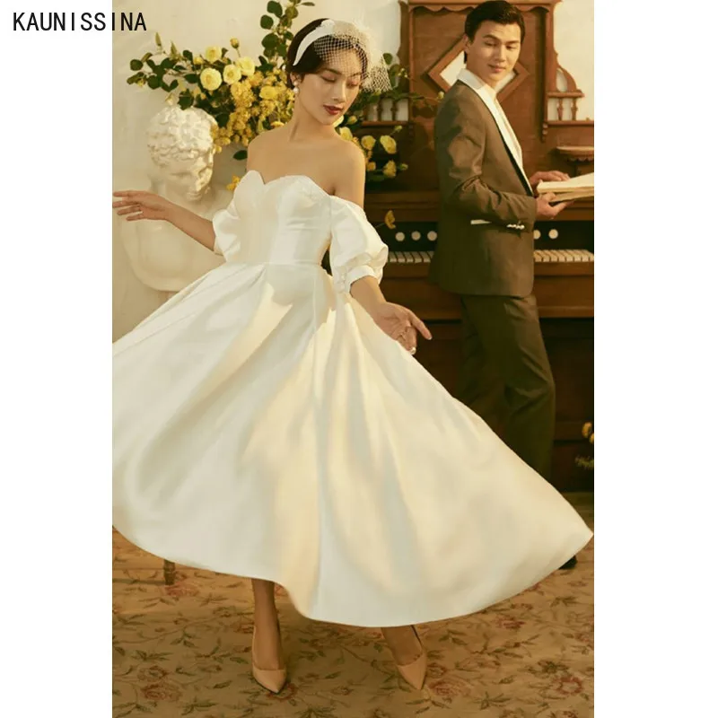 KAUNISSINA Simple White Satin High Low Wedding Dress Pleats Off Shoulder Bridal Gowns Bride Formal Marriage Dresses Custom Size
KAUNISSINA Simple White Satin High Low Wedding Dress Pleats Off Shoulder Bridal Gowns Bride Formal Marriage Dresses Custom Size