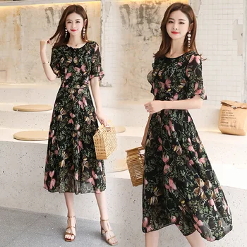 summer Oversize Floral Vintage Elegant Pleated Stand collar vestidos A-Line Pinup Business Party Women Flare Swing Dress
summer Oversize Floral Vintage Elegant Pleated Stand collar vestidos A-Line Pinup Business Party Women Flare Swing Dress