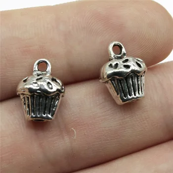 Wholesale Jewelry Lots Antique Silver Color 13x10x8mm 3D Cupcake Pendants For Bracelets Christmas Gifts For Women 80 Pieces
Wholesale Jewelry Lots Antique Silver Color 13x10x8mm 3D Cupcake Pendants For Bracelets Christmas Gifts For Women 80 Pieces