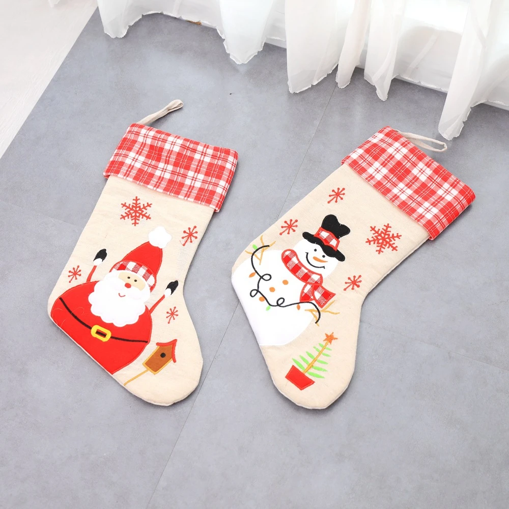 1Pcs Santa Snowman Christmas Stockings Socks Xmas Tree Pendant Hanging Ornaments Candy Gift Bags New Year Party Decoration 62734
1Pcs Santa Snowman Christmas Stockings Socks Xmas Tree Pendant Hanging Ornaments Candy Gift Bags New Year Party Decoration 62734